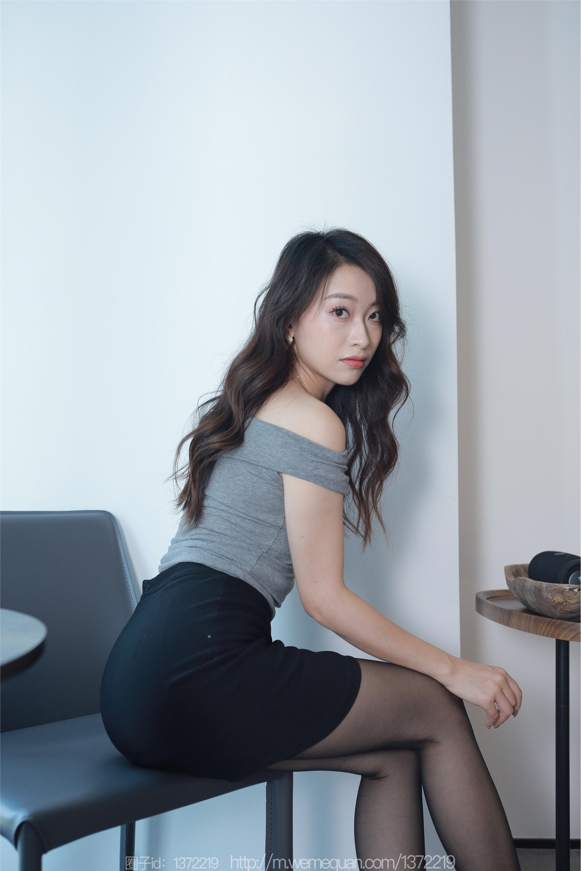 IESS异思趣向  2023.07.31 丝享家 1494 小婕《紧身的包臀裙》